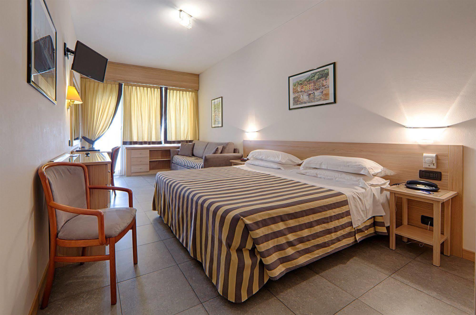 Laurin Hotel 4*